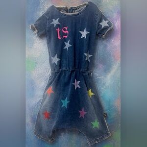 NUNUNU.  CUSTOM PAINTED TAYLOR SWIFT LOGO. ONE OF A KIND PAINTED BY ME.